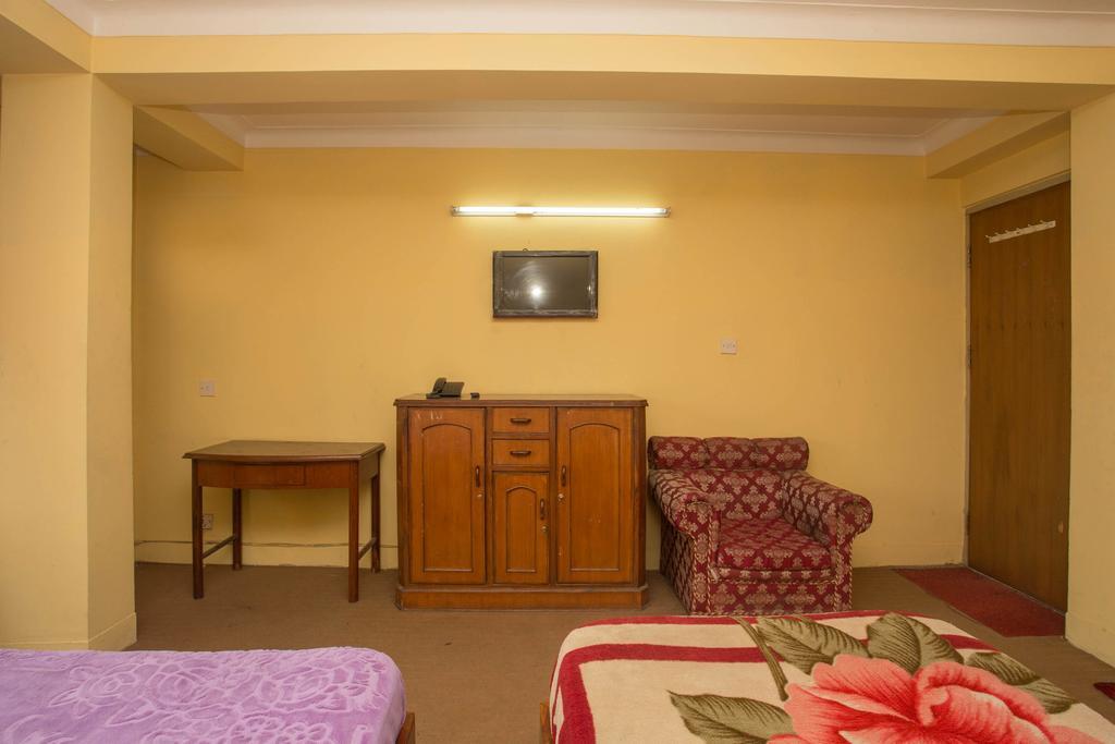 Hotel Red Panda Kathmandu Bagian luar foto