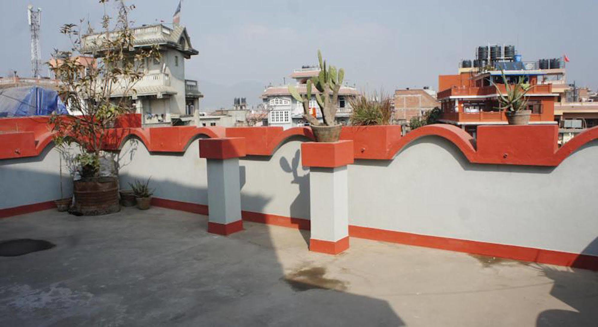 Hotel Red Panda Kathmandu Bagian luar foto