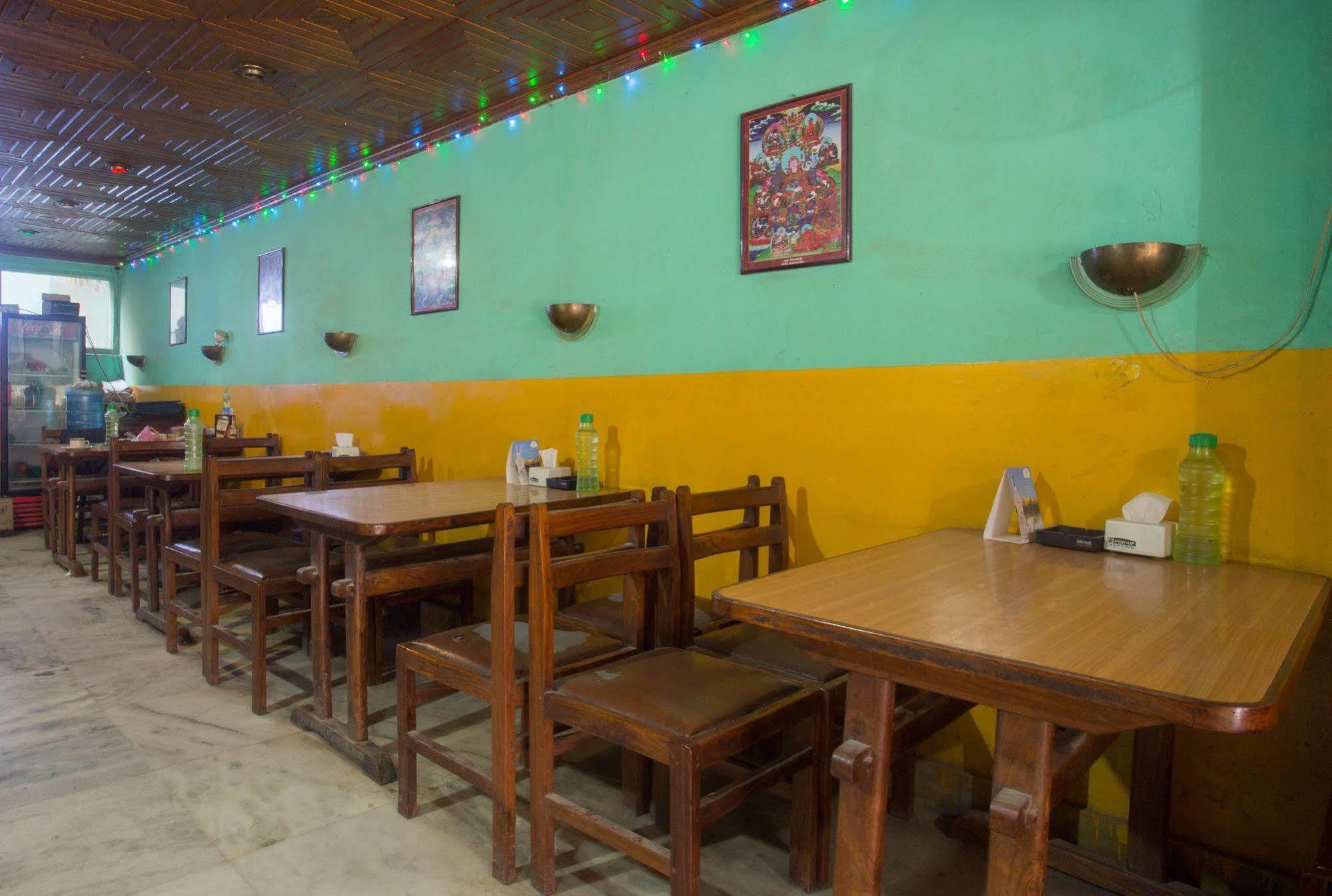 Hotel Red Panda Kathmandu Bagian luar foto