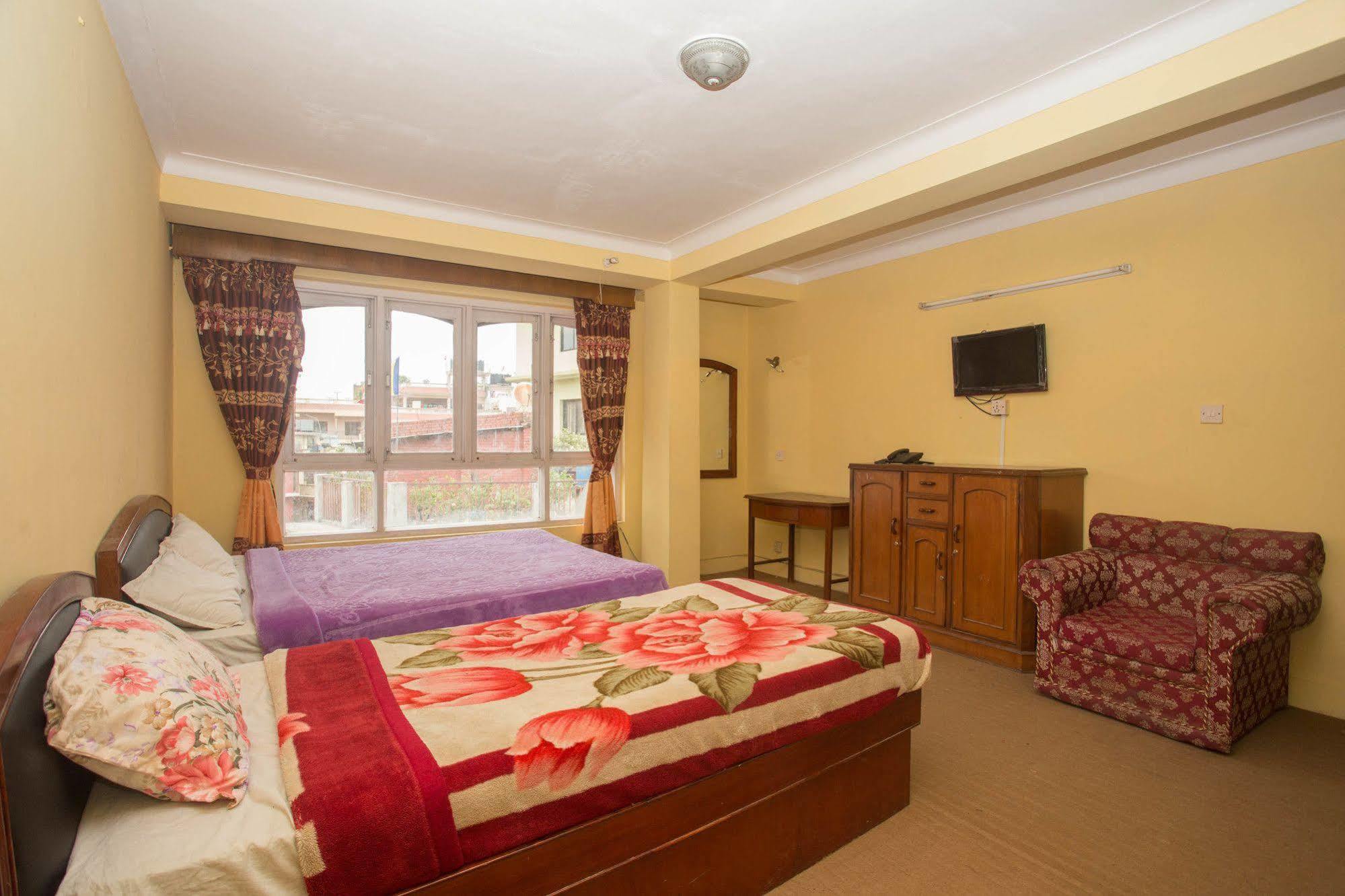 Hotel Red Panda Kathmandu Bagian luar foto
