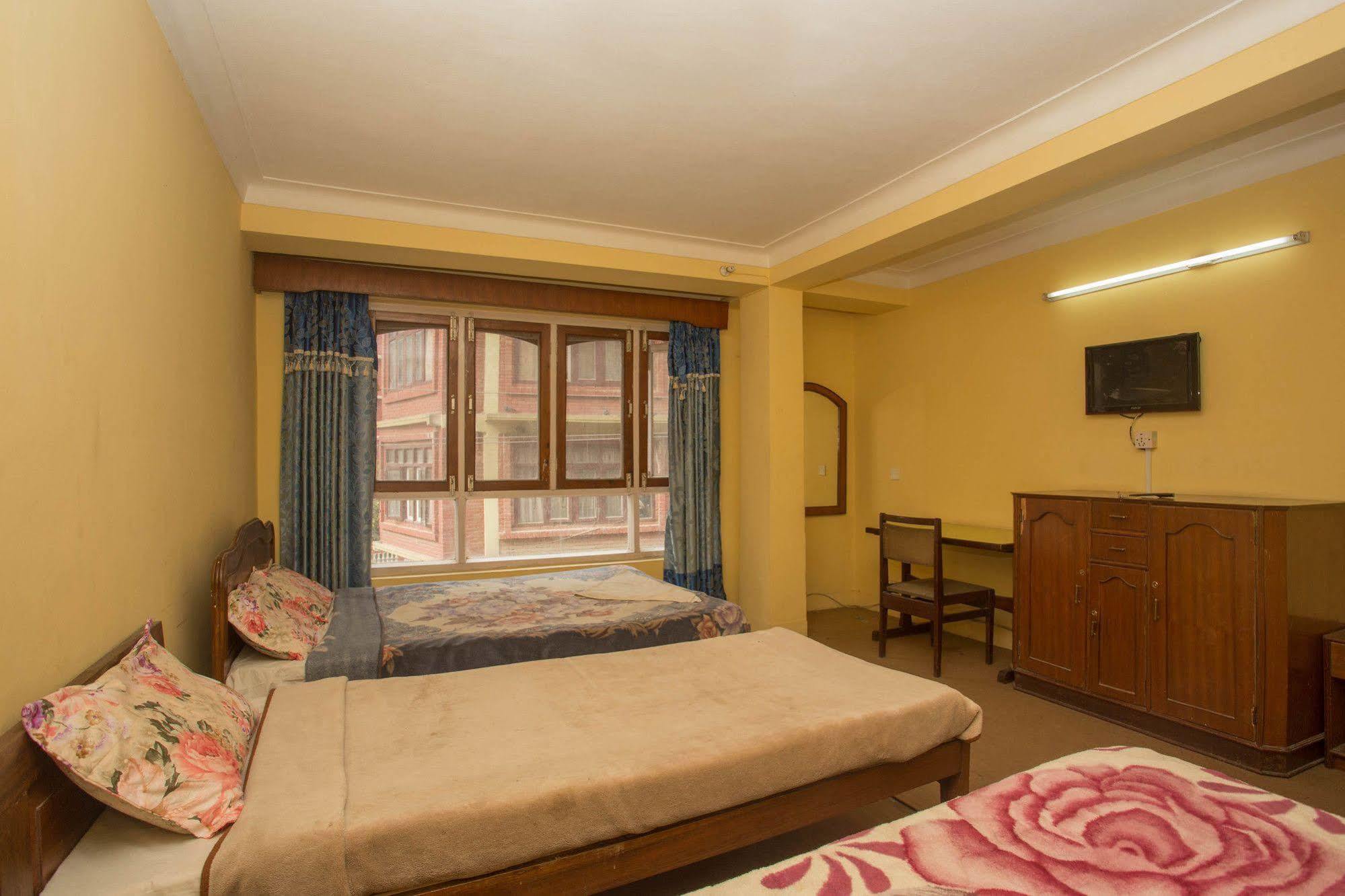 Hotel Red Panda Kathmandu Bagian luar foto
