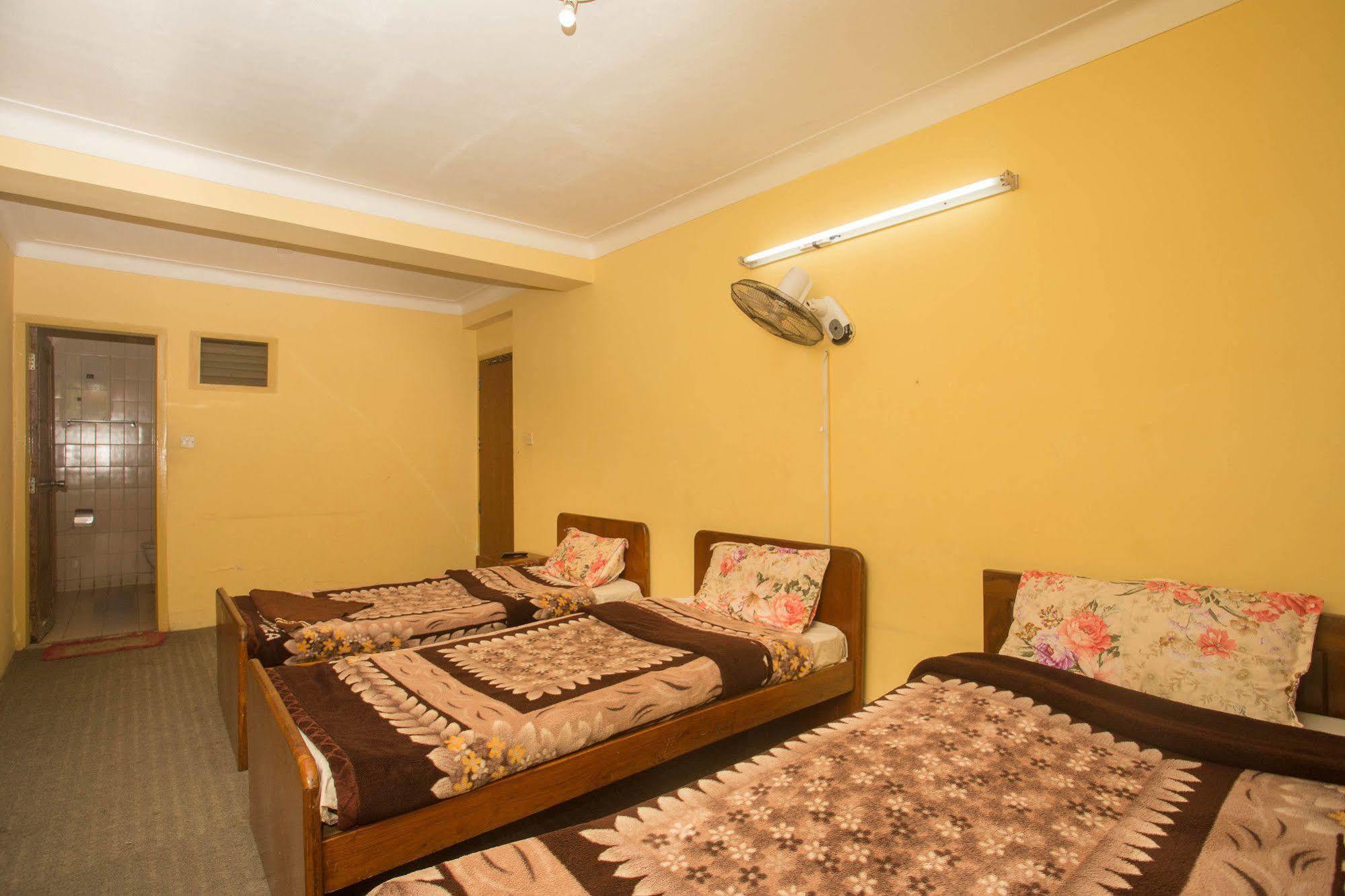 Hotel Red Panda Kathmandu Bagian luar foto