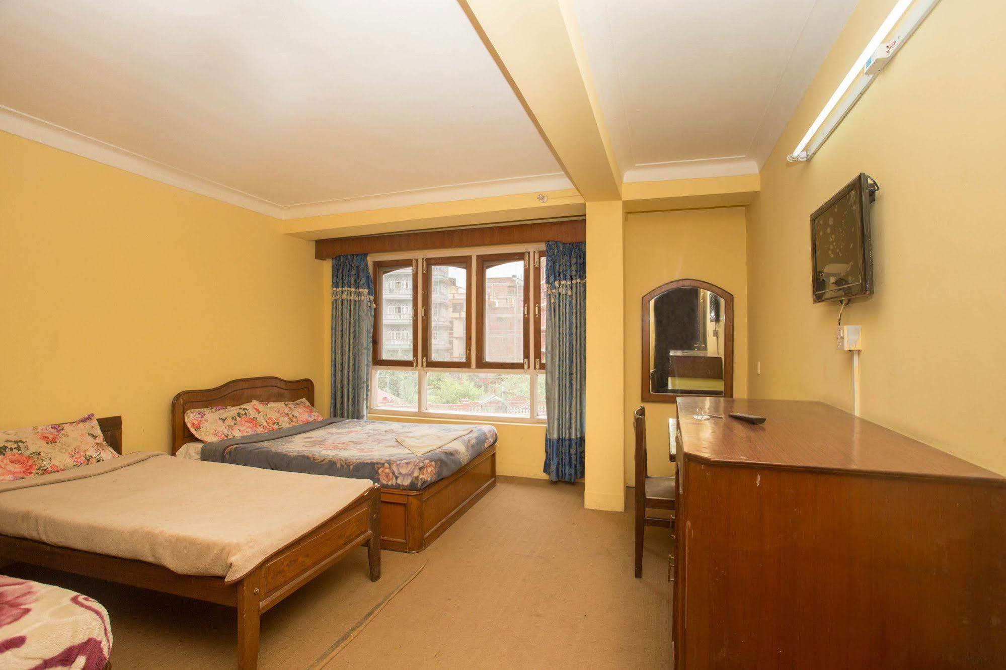 Hotel Red Panda Kathmandu Bagian luar foto