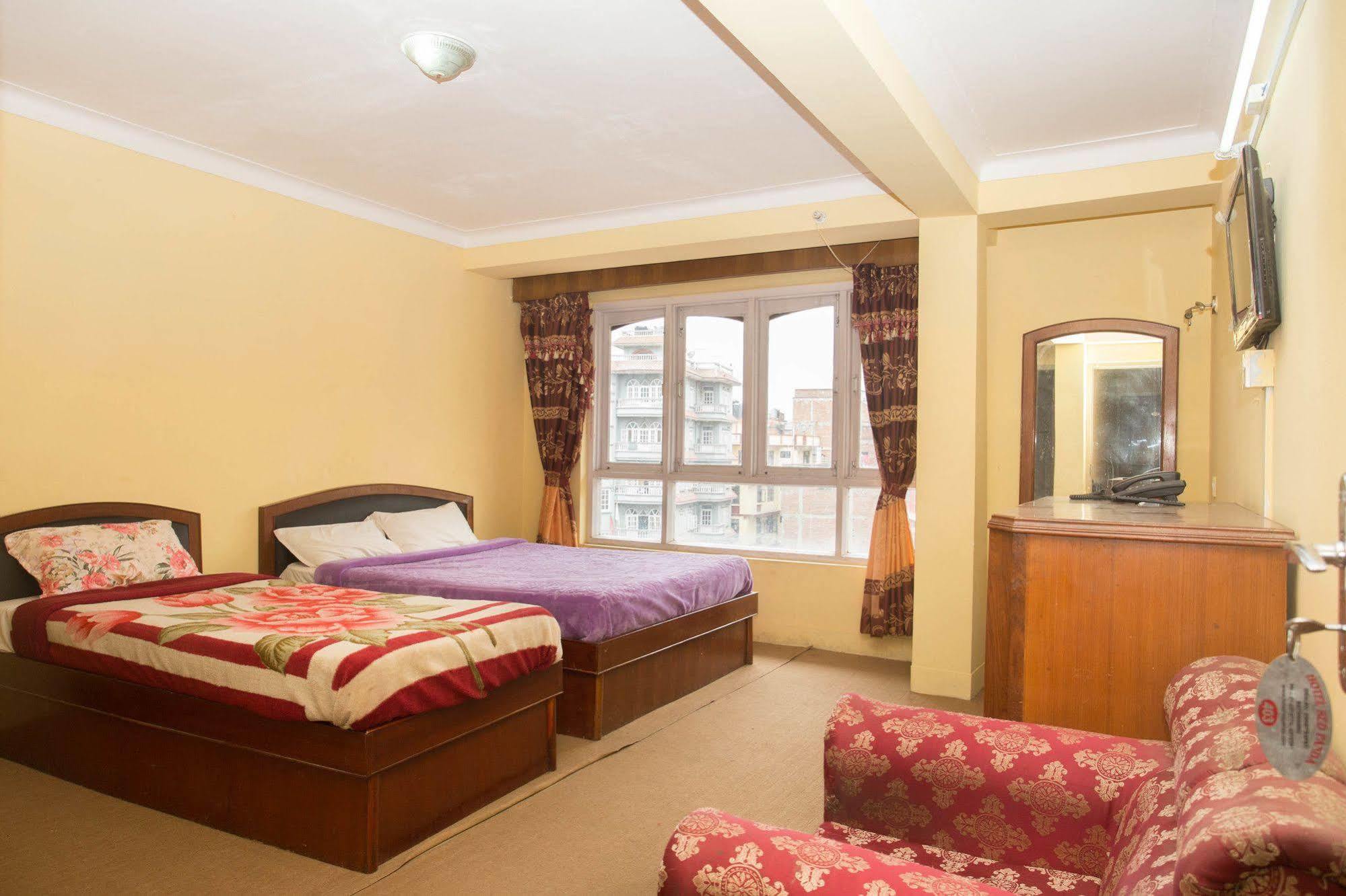 Hotel Red Panda Kathmandu Bagian luar foto