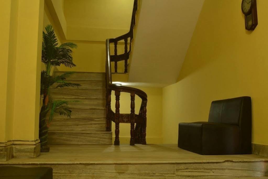Hotel Red Panda Kathmandu Bagian luar foto