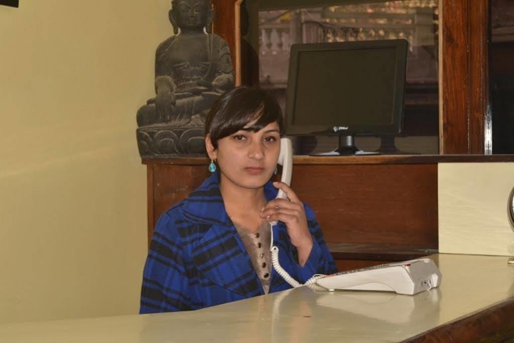 Hotel Red Panda Kathmandu Bagian luar foto