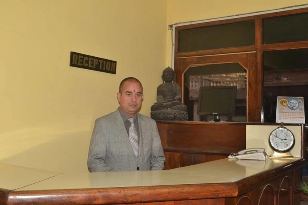 Hotel Red Panda Kathmandu Bagian luar foto